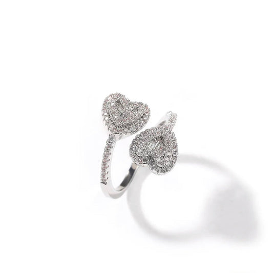 HEART BAGUETTE RING