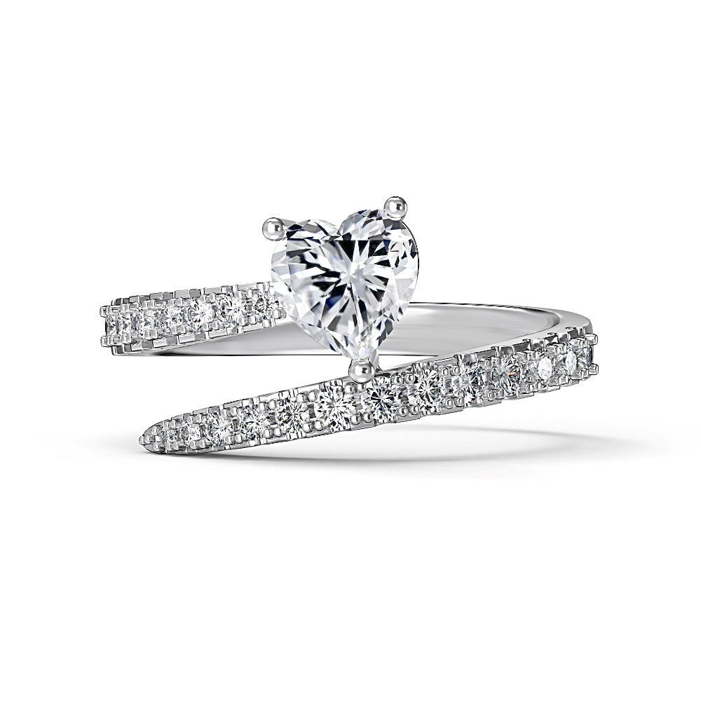 'LYSTRA' STERLING SILVER HEART RING