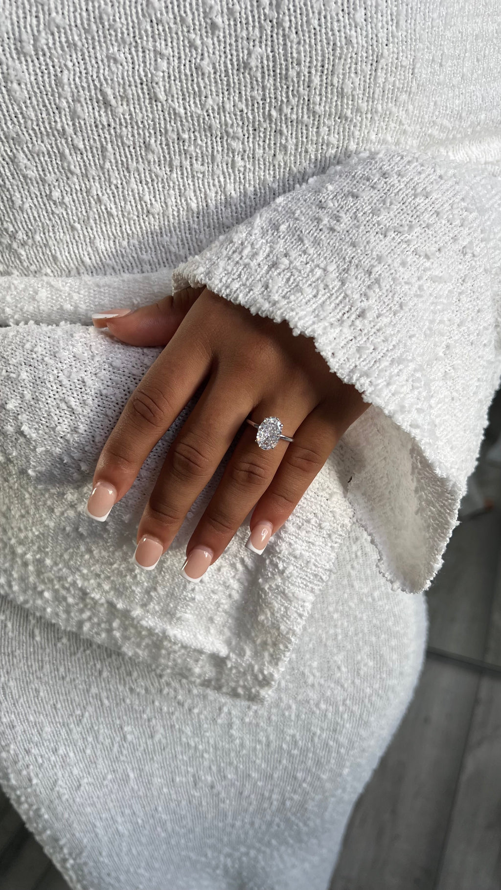 3.5CT STERLING SILVER OVAL CUT 'VIVIAN' RING